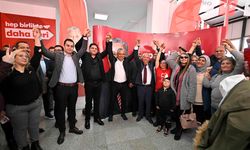 Başkan Uysal, ‘Muratpaşa’dan yakılan bu meşale Türkiye’de yanacak’