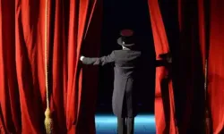 Antalya’da bayram haftasında hangi tiyatrolar sahnelenecek?