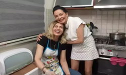Yıllar önce ortalıktan kaybolmuştu, Popstar Mehtap evinin kapılarını açtı, evindeki o detay herkesi şaşırttı, ojeyle evinin her tarafını…