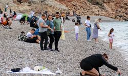 Antalya sahilleri cıvıl cıvıl