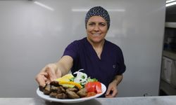 Sanayinin Nezahat Ablası baş aşçılığa yükseldi