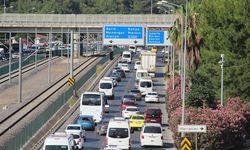 Bayramın 3. Günü Toplu Taşıma Ücretsiz Mi?  12 Nisan Bayramda Otobüs, Metro, Vapur, Marmaray Hangi Günler Ücretsiz?
