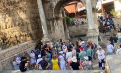 Turist rehberleri ve seyahat acentelerine ilişkin yeni düzenleme