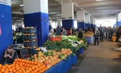 Antalya’da Ramazan Bayram’ı alışverişi için son gün