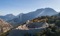 Yüzyıllardır kayıptı.. Akdeniz’in ikinci masa dağı Seydikemer’de bulundu