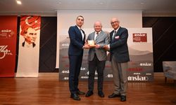 ANSİAD siyaseti masaya yatırdı