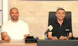 Dualı çayırda Manavgat’ın büyük başarısı… 11 turnuvanın 3’ünü Manavgat Belediyesi başpehlivanları kazandı…