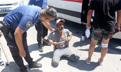 Oğullarını gören baba diz çöküp ağladı