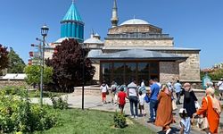Bayram tatilinde Mevlana Müzesinde ziyaretçi yoğunluğu