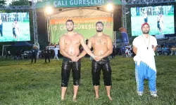 Kırkpınar’ın favorisi ilk turda kaybetti. Isparta Uluborlu Güreşleri’nde şok sonuç!
