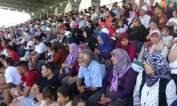 Mersin’de Kaymakamlık Turnuvası Futbol Kupası tribünleri doldurdu