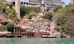 Antalya’nın dünyaca ünlü falezleri inşaata kurban gitti… Görüntüler şaşkınlık yarattı