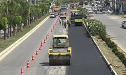 Felaketi yaşayan Hatay'a Büyükşehir Belediyesi'nden müjdeler ardı ardına geldi… Hatay'da yol ve su sorunu tarih olacak!