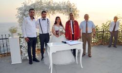 Toklu ailesinin mutlu günü