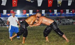 2024 Kurtdereli çeyrek finalinde şok… Megastar genç başpehlivana kaybetti… CW Enerji Yağlı Güreşleri’nde hesaplar karıştı! Dört yarı finalistin tamamı Antalya'dan...