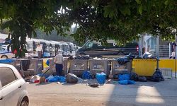 Antalya Büyükşehir Belediyesi’nde çaresizlik tablosu… Vatandaş karıştırdı personel izledi