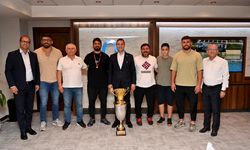 64. Geleneksel Kurtdereli’nin başpehlivanından büyük ziyaret