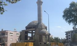 Döşemealtı’nda yapılan İsmail Tosun’un camisi yarım kaldı