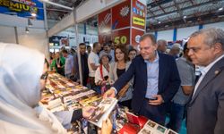 Kitap kurtları Mersin’de buluştu