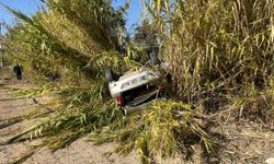 Antalya’dan takla atan otomobilden sağlam çıktılar