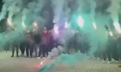 Denizlispor meşaleler ile uğurlandı