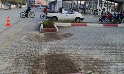 Kemer’de yol ve kaldırım çalışmaları