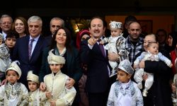 Mersin'de sünnet ettirilen çocuklar için konvoy düzenlendi