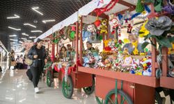 Mersin'de üretici kadın stantları 'yeni yıl' temasıyla kuruldu