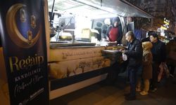 Antalya Büyükşehir Belediyesi’nden kandilde lokma ikramı