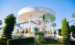 Mersin Büyükşehir Belediyesi estetik dokunuşlarla taraftar maydanlarını yeniliyor