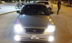Güvenlik görevlisini dolandırıp otomobilinden ettiler