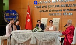 Sevgililer Günü'nde 14.14'te 'Evet' dediler