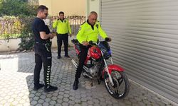 Acısını unutup motosikleti kaçırdı, tedavi için yaya olarak geri geldi