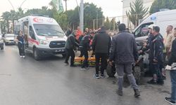 ATV, kırmızı ışıkta geçen otomobile çarptı 1 yaralı