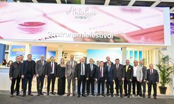 Başkan Böcek ITB Berlin fuarında Antalya’yı tanıtıyor