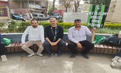 Denizlispor taraftarları kulübün sahipsiz bırakılmasına tepki gösterdi... Taraftardan ilginç eylem