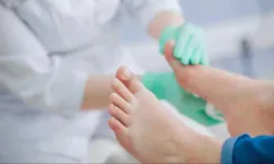 Op. Dr. Mehmet Zeki Karaoğlan’dan ‘Ayak sağlığına dikkat’ uyarısı