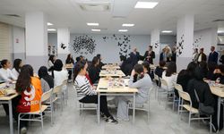 Aksu Anadolu Lisesi Kız Öğrenci pansiyonunda iftar buluşması