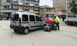 Isparta'da kazanın etkisiyle motosiklet sürücüsü yola savruldu
