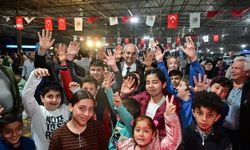 Kepez, vatandaşlarını Habipler Mahallesi’ndeki iftarda buluşturdu