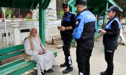 Polisten mezarlıkta 'Sahte hoca' avı