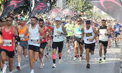 20'nci yılını kutlayan Runtalya Maratonu heyecanla koşuldu