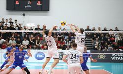 Alanya Belediyespor evinde Halkbank'ı yendi 3-0