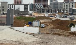 Antalya’da belediyelerin birbirine girdiği Altıntaş Mahallesi’nden şikayet yağdı