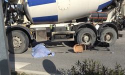 Antalya’da feci kaza... Beton mikserinin altında kaldı