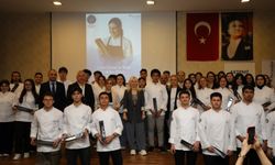 Akdeniz Üniversitesi’nde gastronomi öğrencilerine ceket ve bıçak töreni yapıldı