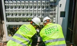 Antalya'da elektrik kesintileri çığırından çıktı… Vatandaşlar CK Akdeniz’e isyan etti