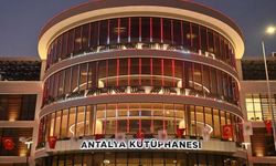 Antalya Kütüphanesi’nde internet krizi yaşandı… Öğrenciler yaşanan kriz yüzünden mağdur oldu
