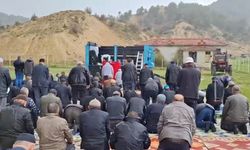 Vatandaşlar yağmur duasına çıktı, Kulu'da sele teslim oldu