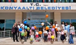 Konyaaltı Kütüphanesi minikleri ağırladı